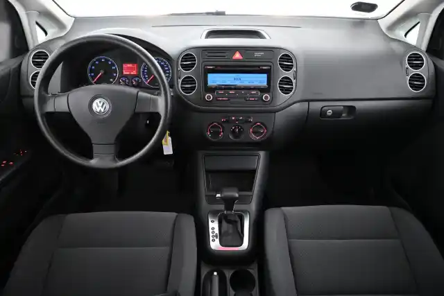 Harmaa Tila-auto, Volkswagen Golf Plus – RJI-608