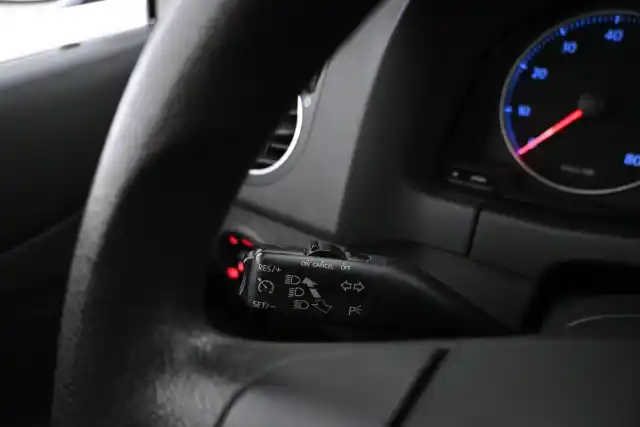 Harmaa Tila-auto, Volkswagen Golf Plus – RJI-608