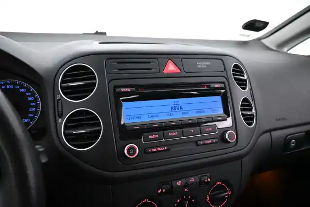 Harmaa Tila-auto, Volkswagen Golf Plus – RJI-608