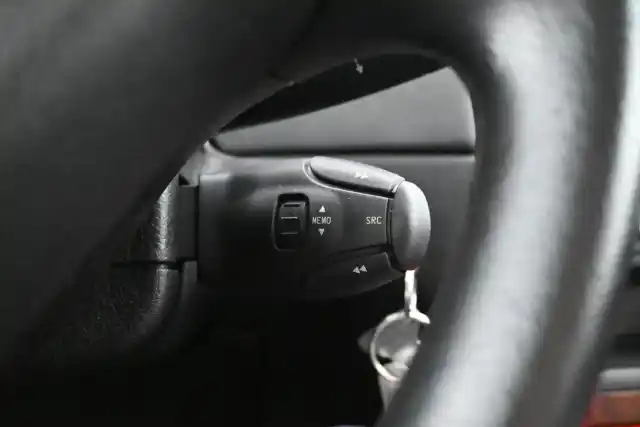 Sininen Viistoperä, Peugeot 307 – RLF-545