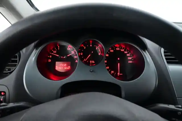 Punainen Farmari, Seat Altea XL – RMG-193