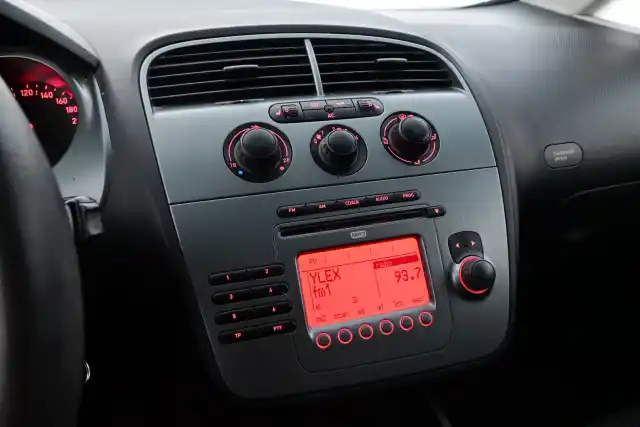 Punainen Farmari, Seat Altea XL – RMG-193