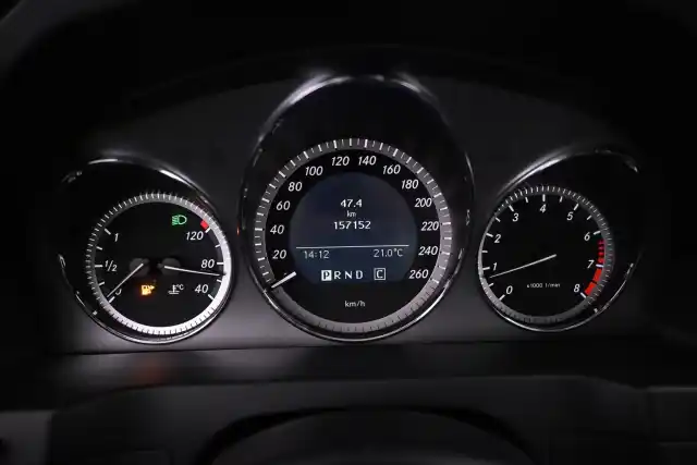 Musta Farmari, Mercedes-Benz C – RPN-902