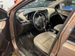 Ruskea (beige) Maastoauto, Hyundai Santa Fe – RPS-151, kuva 3