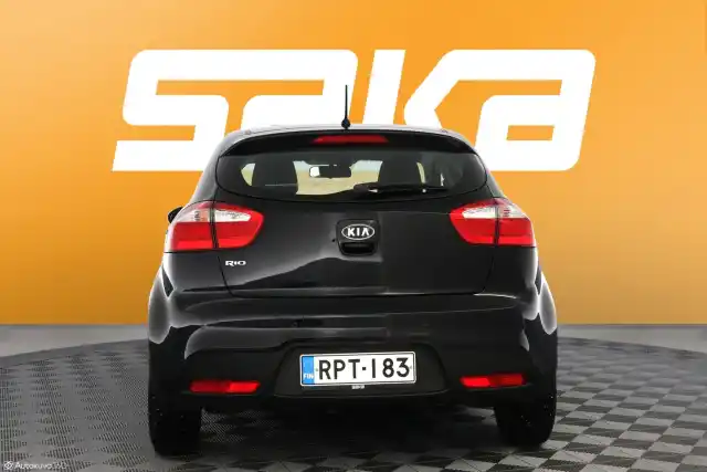 Musta Viistoperä, Kia Rio – RPT-183