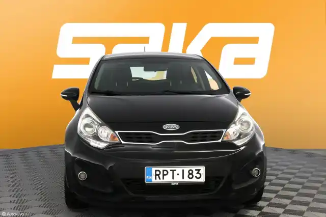 Musta Viistoperä, Kia Rio – RPT-183