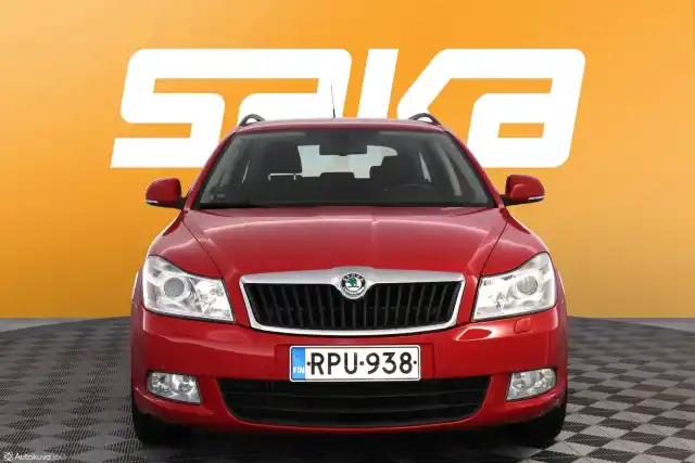 Punainen Farmari, Skoda Octavia – RPU-938