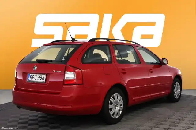 Punainen Farmari, Skoda Octavia – RPU-938
