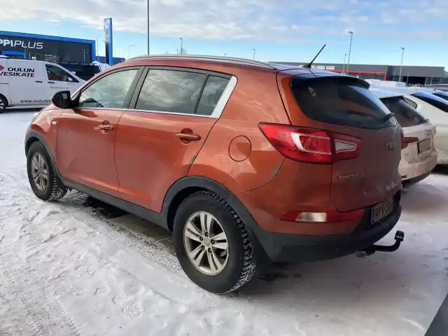 Oranssi Maastoauto, Kia Sportage – RPX-286