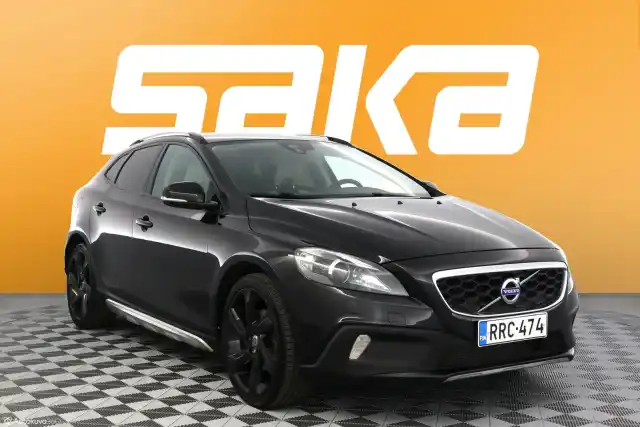 Musta Viistoperä, Volvo V40 Cross Country – RRC-474