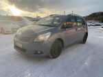 Sininen Tila-auto, Toyota Verso – RRG-613, kuva 2