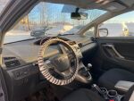 Sininen Tila-auto, Toyota Verso – RRG-613, kuva 5