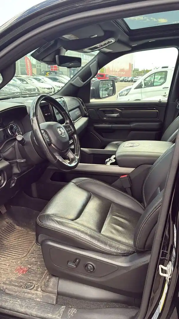 Musta Avolava, DODGE Ram – RRK-462