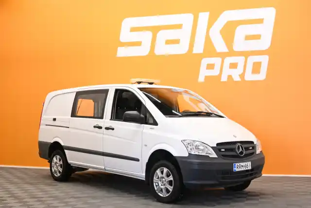 Valkoinen Pakettiauto, Mercedes-Benz Vito – RRM-661