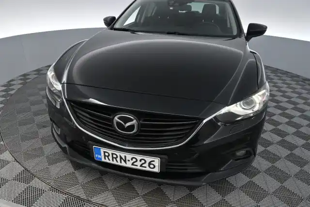 Musta Sedan, Mazda 6 – RRN-226