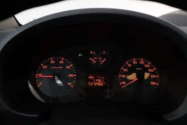 Harmaa Tila-auto, Peugeot Partner – RRN-628