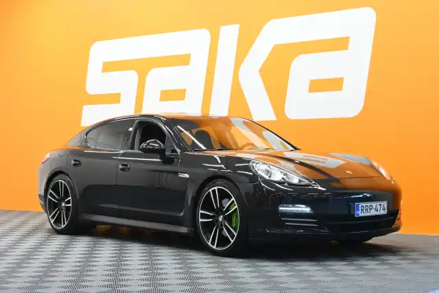 Musta Viistoperä, Porsche Panamera – RRP-474