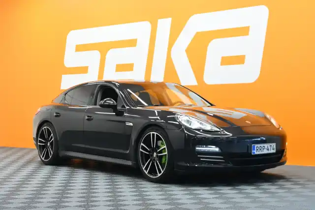 Musta Viistoperä, Porsche Panamera – RRP-474