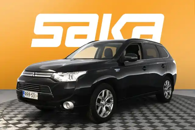 Musta Maastoauto, Mitsubishi Outlander PHEV – RRR-531