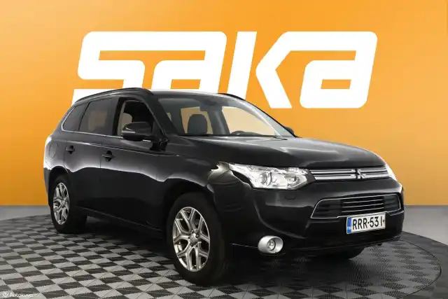 Musta Maastoauto, Mitsubishi Outlander PHEV – RRR-531