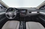 Valkoinen Maastoauto, Mitsubishi Outlander PHEV – RRR-553, kuva 9