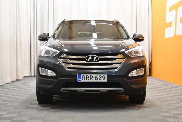 Sininen Maastoauto, Hyundai Santa Fe – RRR-629