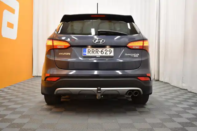 Sininen Maastoauto, Hyundai Santa Fe – RRR-629