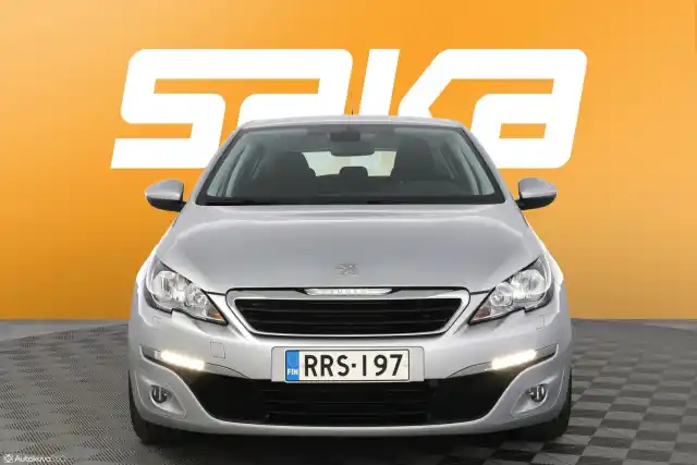 Harmaa Viistoperä, Peugeot 308 – RRS-197