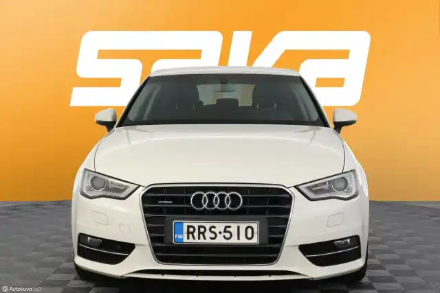 Valkoinen Viistoperä, Audi A3 – RRS-510