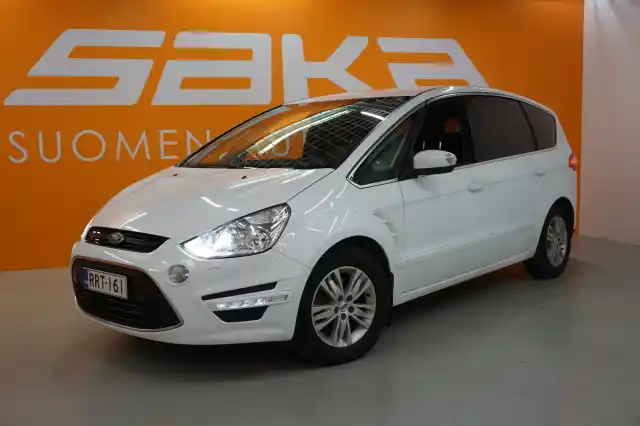 Valkoinen Tila-auto, Ford S-Max – RRT-161