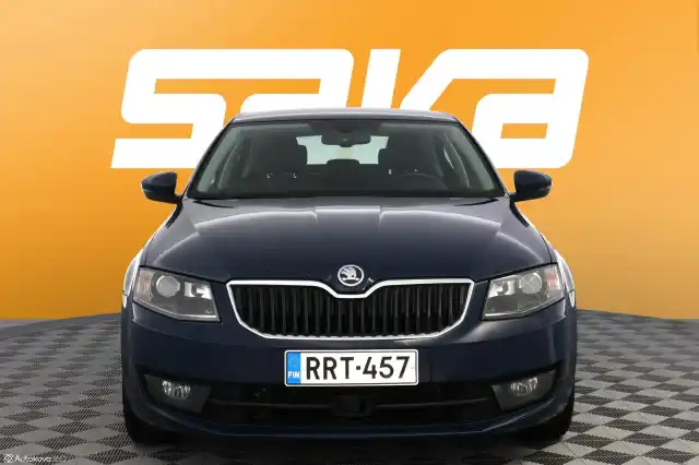 Sininen Viistoperä, Skoda Octavia – RRT-457