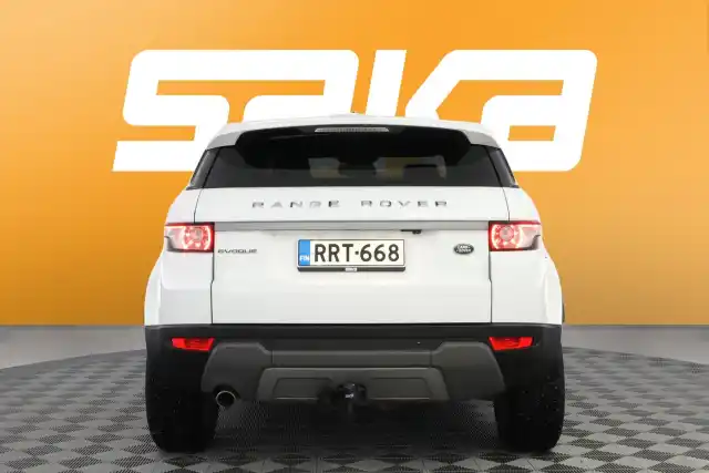 Valkoinen Maastoauto, Land Rover Range Rover Evoque – RRT-668