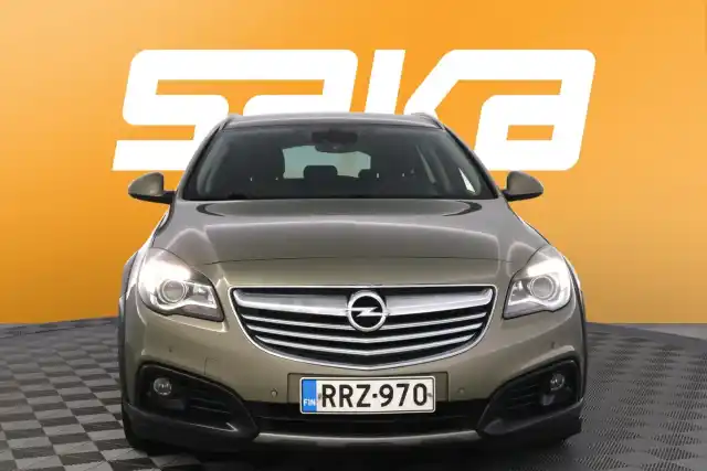Ruskea Farmari, Opel Insignia – RRZ-970