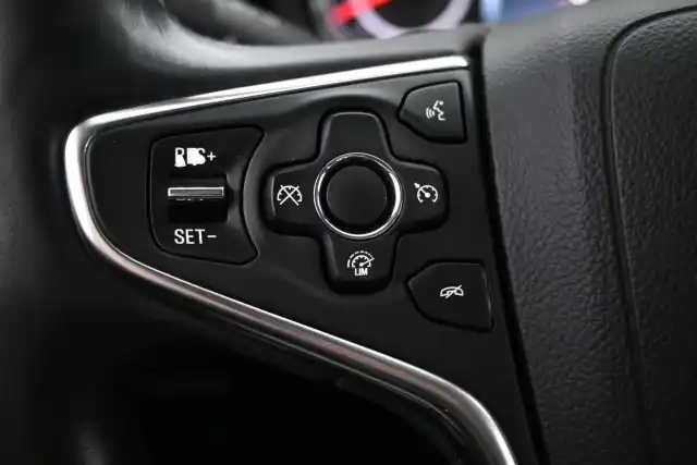 Ruskea Farmari, Opel Insignia – RRZ-970