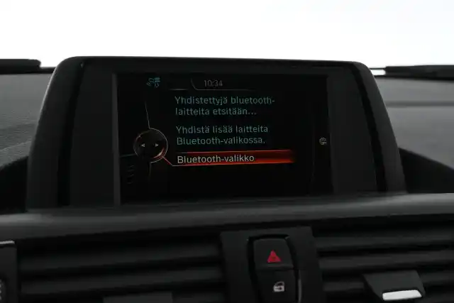 Valkoinen Viistoperä, BMW 118 – RSA-374