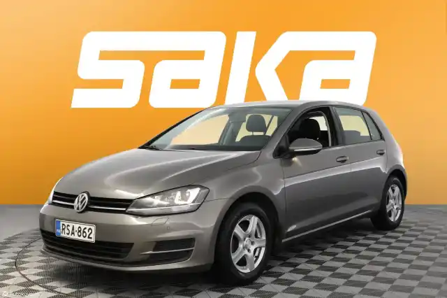 Harmaa Viistoperä, Volkswagen Golf – RSA-862