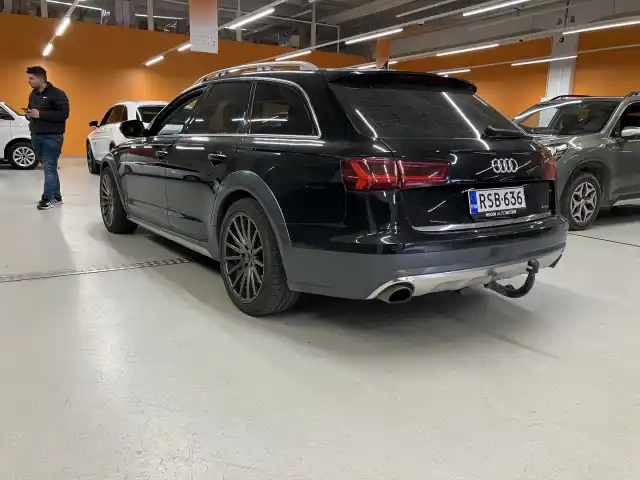 Musta Farmari, Audi A6 allroad quattro – RSB-636