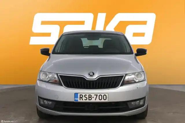 Harmaa Viistoperä, Skoda Rapid – RSB-700