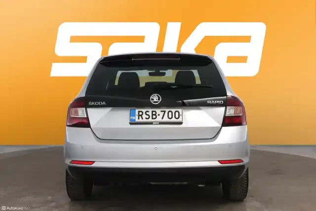 Harmaa Viistoperä, Skoda Rapid – RSB-700