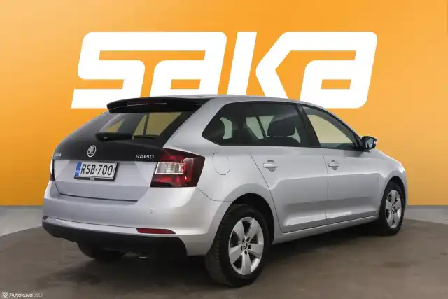 Harmaa Viistoperä, Skoda Rapid – RSB-700