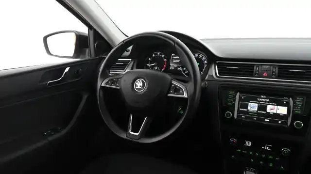 Harmaa Viistoperä, Skoda Rapid – RSB-700