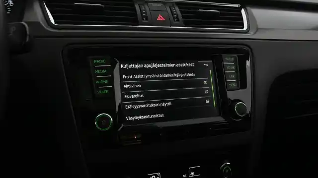 Harmaa Viistoperä, Skoda Rapid – RSB-700