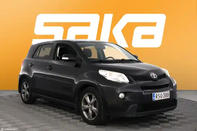 Musta Viistoperä, Toyota Urban Cruiser – RSG-388