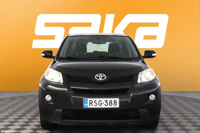 Musta Viistoperä, Toyota Urban Cruiser – RSG-388