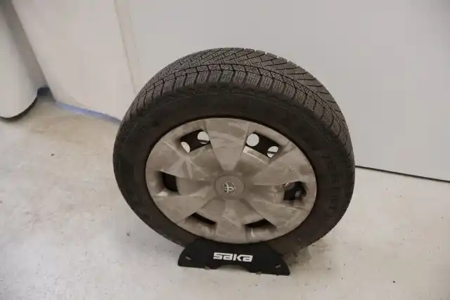 Musta Viistoperä, Toyota Urban Cruiser – RSG-388