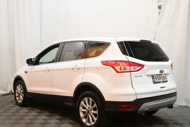 Valkoinen Maastoauto, Ford Kuga – RSH-260