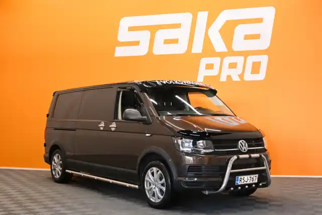 Ruskea (beige) Pakettiauto, Volkswagen Transporter – RSJ-767