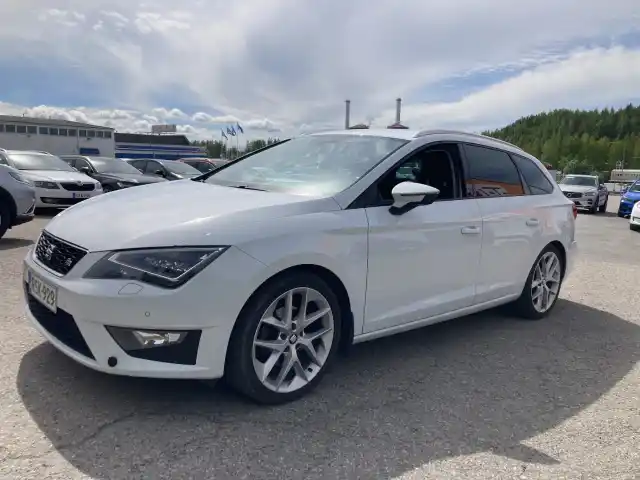 Valkoinen Farmari, Seat Leon ST – RSK-929