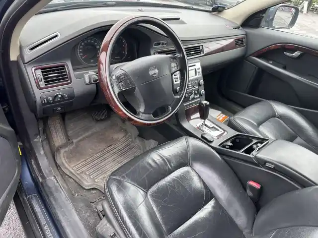 Sininen Farmari, Volvo XC70 – RSM-560