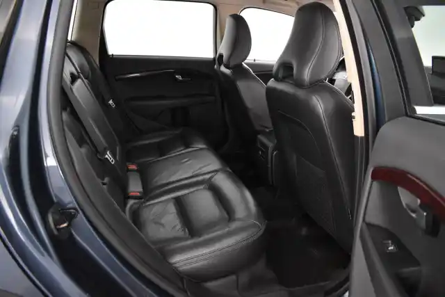 Sininen Farmari, Volvo XC70 – RSM-560